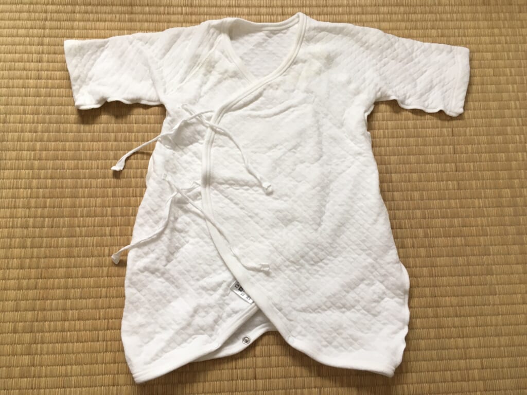 エンゼル　キルトコンビ肌着　赤ちゃん用パジャマ